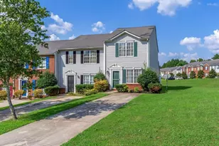 1327 Hollenbeck Ln, Riverdale, GA 30296 - Photo 1