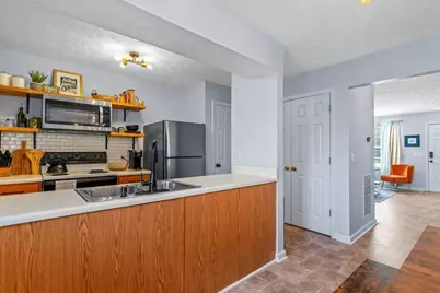1327 Hollenbeck Lane, Riverdale, GA 30296 - Photo 9