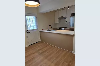 1327 Hollenbeck Lane, Riverdale, GA 30296 - Photo 9