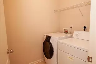 37 Lanier Ct, Hiram, GA 30141 - Photo 17