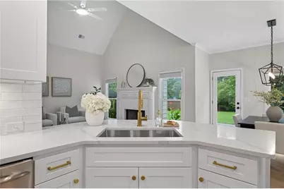 1635 Briers Chute, Alpharetta, GA 30004 - Photo 9