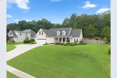 4733 Warwick Drive, Gainesville, GA 30506 - Photo 3