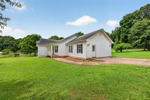 602 Pendergrass Rd, Winder, GA 30680 - Photo 5
