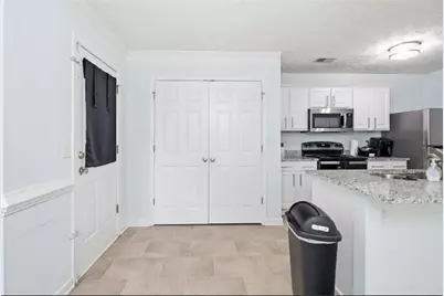 5606 Union Pointe Drive, Union City, GA 30291 - Photo 7