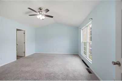 5606 Union Pointe Drive, Union City, GA 30291 - Photo 9