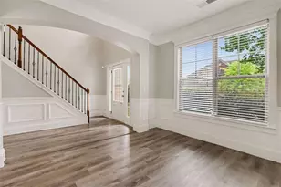 302 Kells Ct, Woodstock, GA 30188 - Photo 5