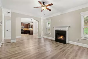 302 Kells Ct, Woodstock, GA 30188 - Photo 9