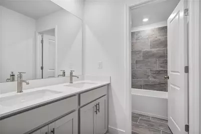 121 Armory Creek Drive, Jackson, GA 30233 - Photo 9
