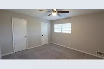 147 Northdale Place, Lawrenceville, GA 30046 - Photo 9