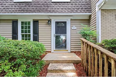 1074 New Haven Drive SW, Marietta, GA 30064 - Photo 5