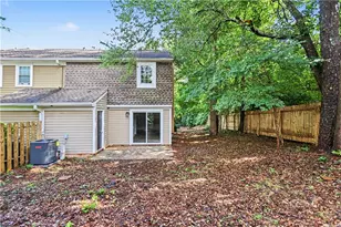 1074 New Haven Dr SW, Marietta, GA 30064 - Photo 21