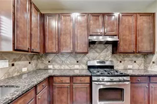 4228 Woods Creek Ln, Suwanee, GA 30024 - Photo 19