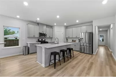 661 Valdosta Drive, Canton, GA 30114 - Photo 3