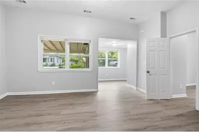242 N Dogwood Avenue, Social Circle, GA 30025 - Photo 15