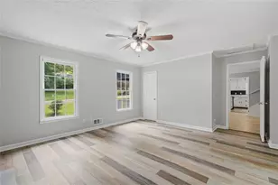 1539 Sir Galahad Dr SW, Marietta, GA 30008 - Photo 17
