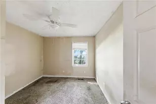 759 Freeman Dr NW, Lilburn, GA 30047 - Photo 15