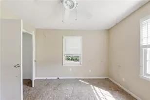 759 Freeman Dr NW, Lilburn, GA 30047 - Photo 19