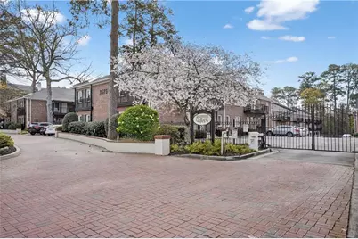 3675 Peachtree Road NE #19, Atlanta, GA 30319 - Photo 1