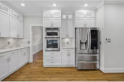 5343 Lake View Club, Dunwoody, GA 30338 - Photo 13