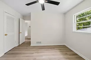 4765 Luray Dr, Dunwoody, GA 30338 - Photo 21