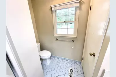 226 Pine Forest Drive, Lawrenceville, GA 30046 - Photo 9