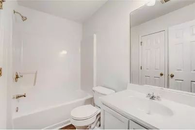 4651 Ravenwood Loop, Union City, GA 30291 - Photo 5