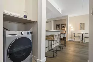 2460 Peachtree Road NE, Atlanta, GA 30305 - Photo 17