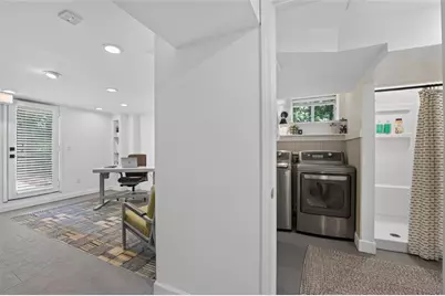 3094 Towerview Drive NE, Atlanta, GA 30324 - Photo 39