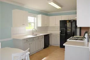 2121 Little River Dr, Suwanee, GA 30024 - Photo 3