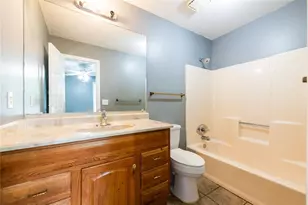 4011 Laurie Jo Dr, Marietta, GA 30008 - Photo 9