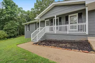 6380 Valhalla Dr, Douglasville, GA 30135 - Photo 5