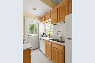 737 Barnett Street NE #B6, Atlanta, GA 30306 - Photo 15