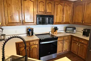 145 Gill Ln, Stockbridge, GA 30281 - Photo 3
