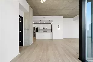 3324 Peachtree Rd NE, Atlanta, GA 30326 - Photo 13