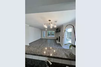 1102 Defoors Landing NW, Atlanta, GA 30318 - Photo 7