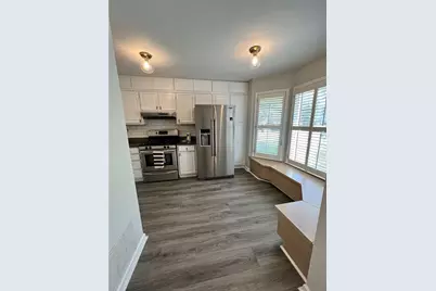 1102 Defoors Landing NW, Atlanta, GA 30318 - Photo 9