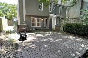 1102 Defoors Landing NW, Atlanta, GA 30318 - Photo 27
