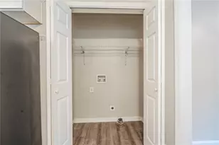 2450 Springdale Rd SW, Atlanta, GA 30315 - Photo 15
