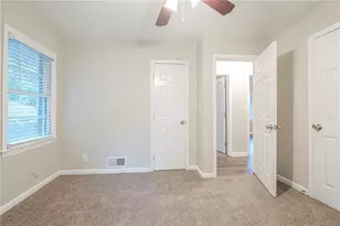 2450 Springdale Rd SW, Atlanta, GA 30315 - Photo 25