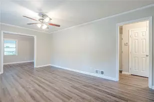 2450 Springdale Rd SW, Atlanta, GA 30315 - Photo 11