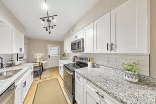 5058 Meadow Ln, Marietta, GA 30068 - Photo 13