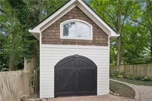 63 Lakeview Dr NE, Atlanta, GA 30317 - Photo 35