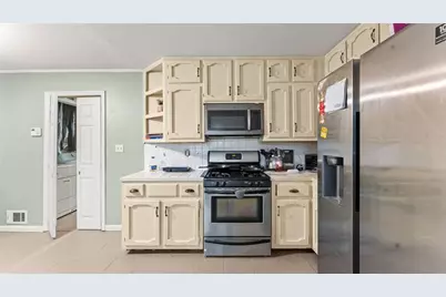 3681 Clubhouse Lane SE, Conyers, GA 30094 - Photo 9