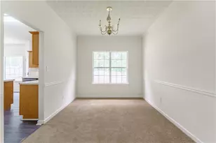 5861 Belmont Ridge Cir, Lithonia, GA 30038 - Photo 9