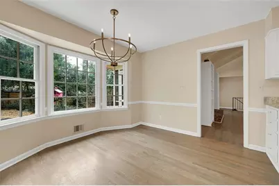 4517 E Kings Point Circle, Dunwoody, GA 30338 - Photo 11