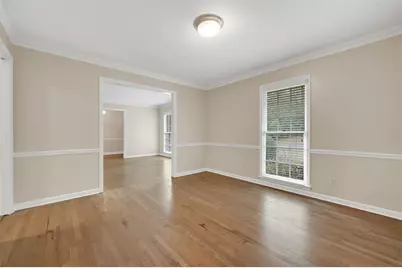 4517 E Kings Point Circle, Dunwoody, GA 30338 - Photo 5