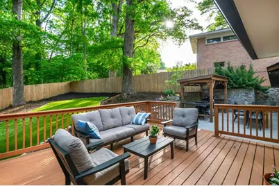 1461 Lively Ridge Road NE, Atlanta, GA 30329 - Photo 13
