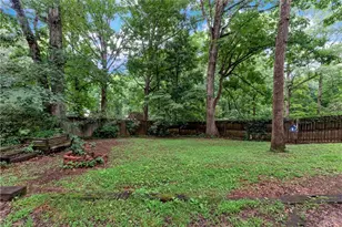 5045 Red Oak Ln, Gainesville, GA 30506 - Photo 5