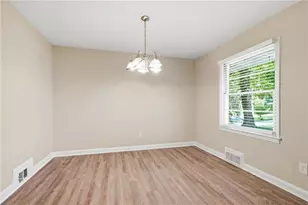 1923 Rosewood Rd, Decatur, GA 30032 - Photo 15
