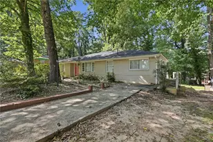 1923 Rosewood Rd, Decatur, GA 30032 - Photo 3